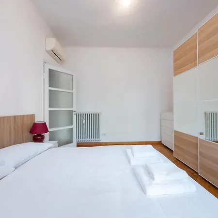 Apartman I-host Bright For 5 With Balconies *