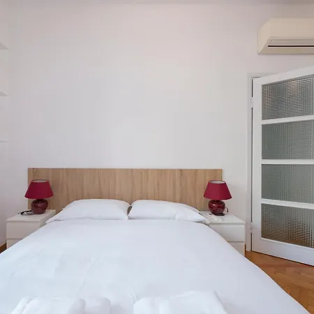 I-host Bright For 5 With Balconies Apartman Milánó