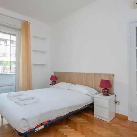 I-host Bright For 5 With Balconies Apartman Milánó